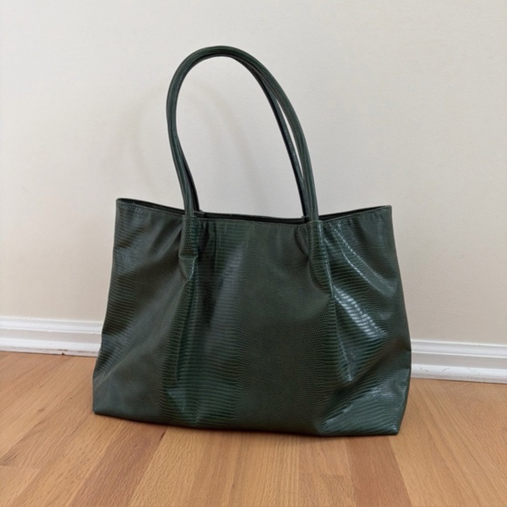 Lulu Dharma Crocodile Lizard Skin Dark Green Tote Vegan Leather Large City